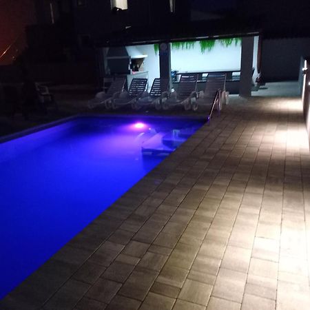 Apartments Katja Пореч Екстериор снимка
