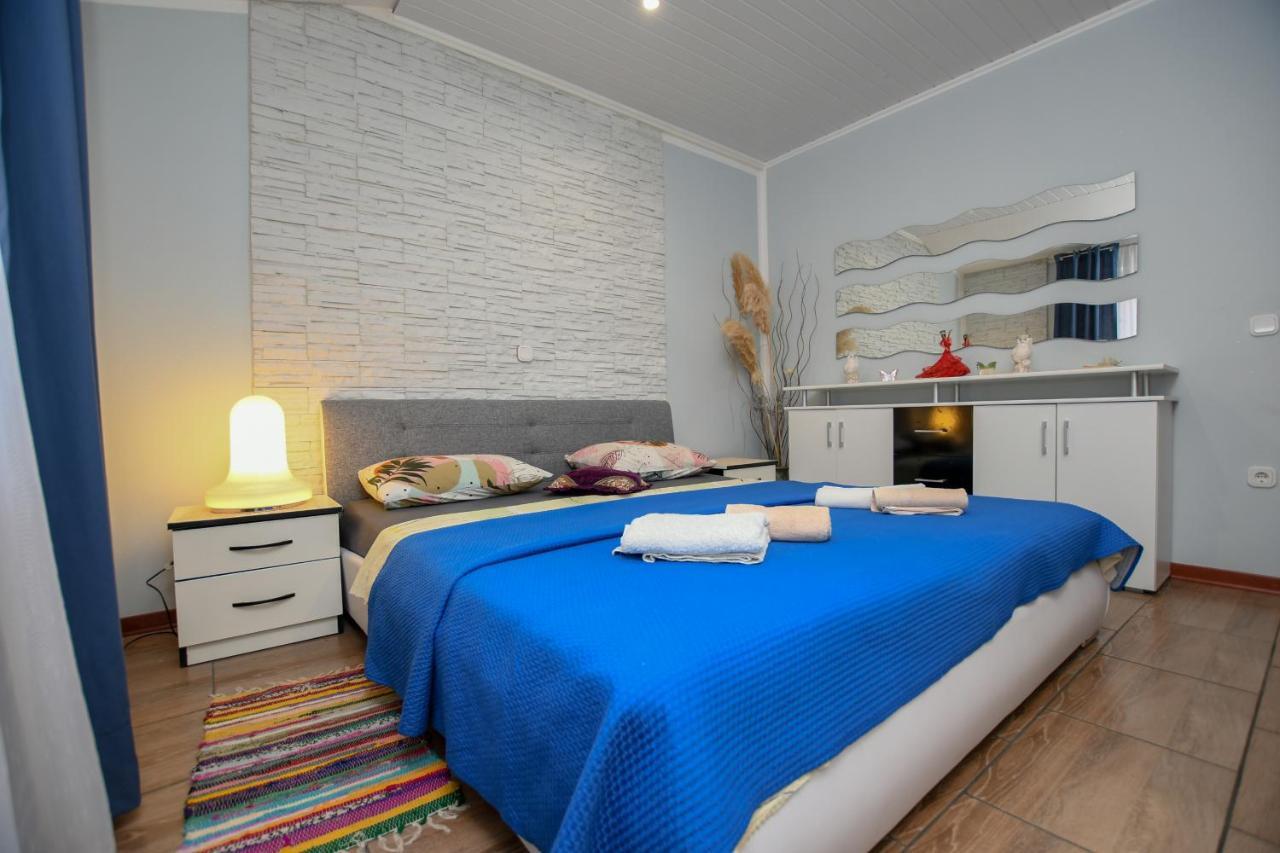 Apartments Katja Пореч Екстериор снимка