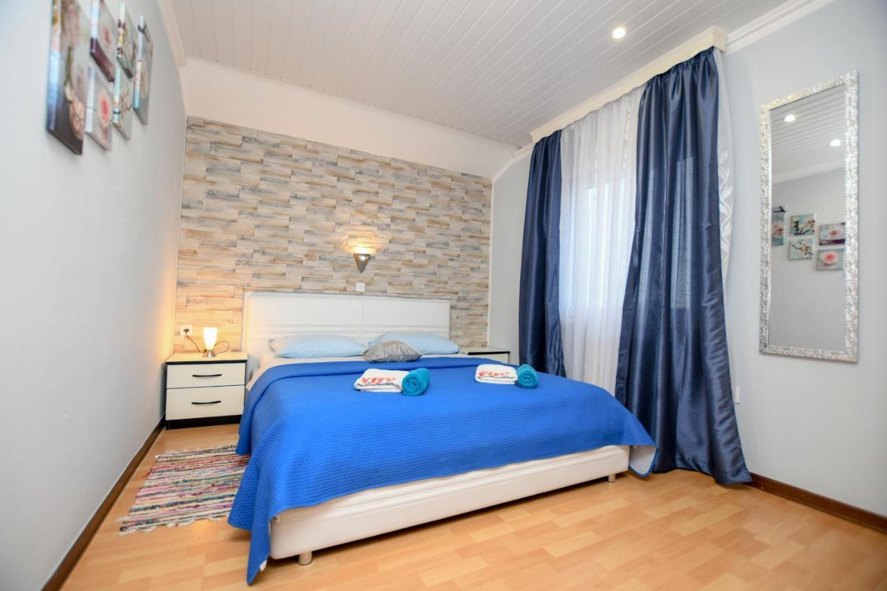 Apartments Katja Пореч Екстериор снимка