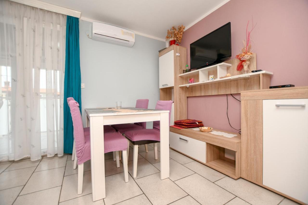 Apartments Katja Пореч Екстериор снимка