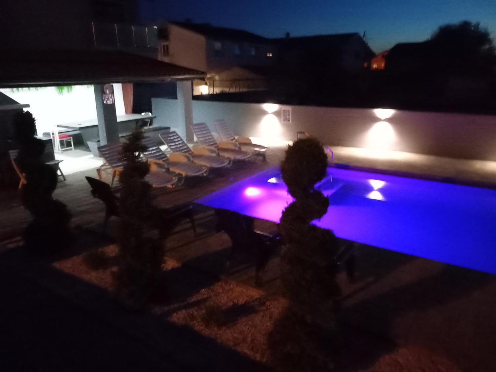 Apartments Katja Пореч Екстериор снимка